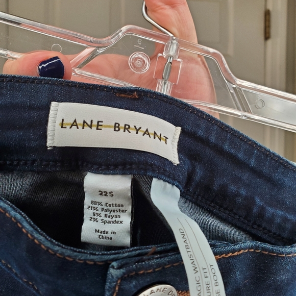 Lane Bryant NWT Size 22 Short Boot Cut Jeans - Picture 4 of 5